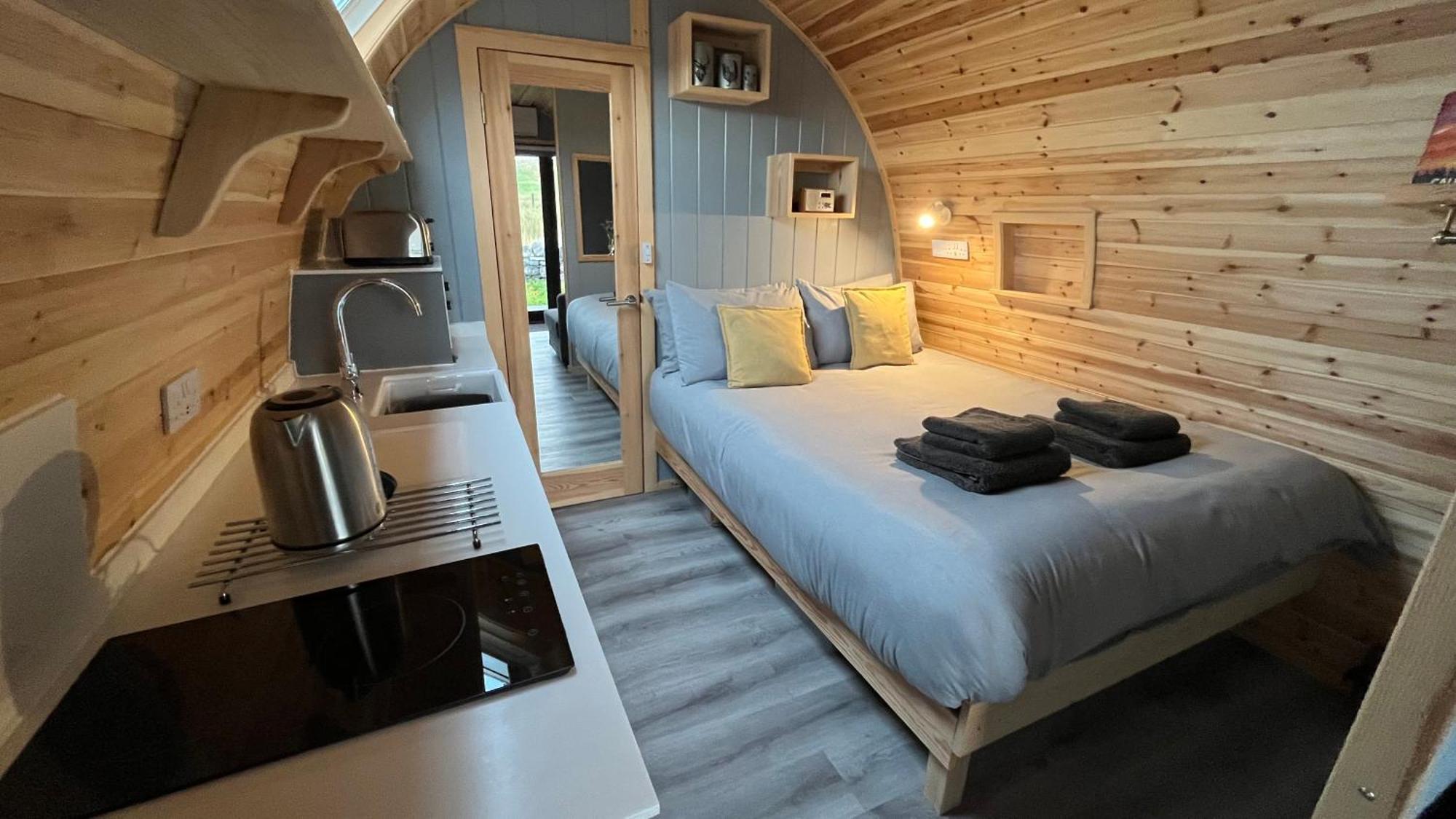 21 Callanish Luxury Pod エクステリア 写真